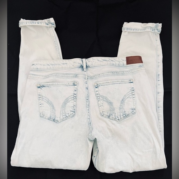 Hollister Low Rise Super Skinny Light Wash Blue Denim Jeans Distressed 13 - Picture 2 of 7